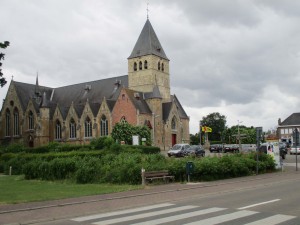 Herzele kerk in kerkstraat Persregio Dender