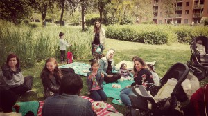 Picknick in het park Persregio Dender