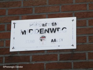 Straatnaambordjes in Herdersem bij Aalst Persregio Dender